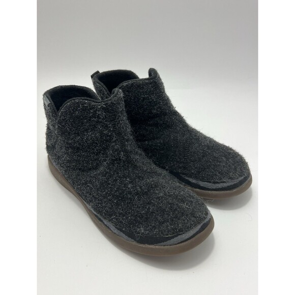 Chaco Revel Mid Women's Size 8.5M Bootie Charcoal Black Felt Slipon Winter Ankle - Picture 2 of 9